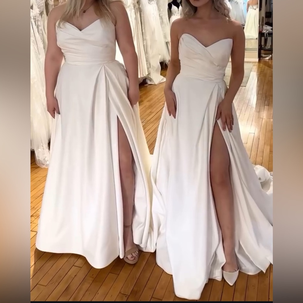 Madison James “Larissa” Wedding Dress MJ813 High Slit Strapless NEW Size 18
